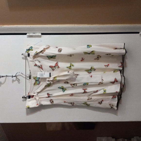 #159 Grace Elements Skirt White | c. 185 | Size 16